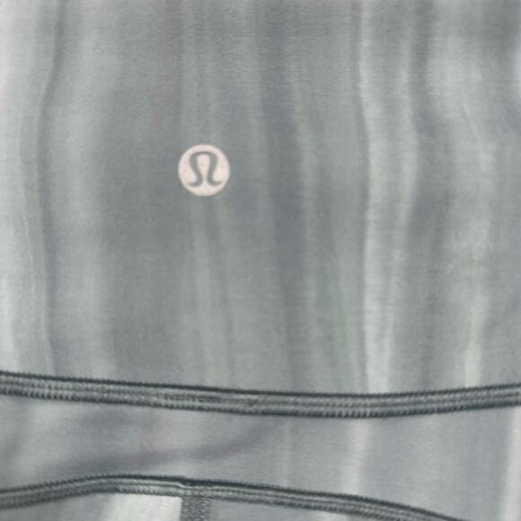 Lululemon In Movement Linear Dye 25” Size 6 - Picture 4 of 7